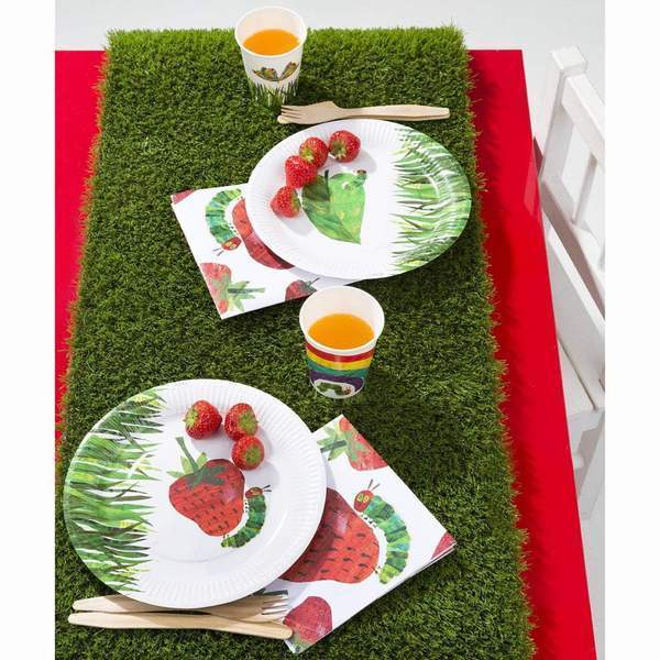 GREEN GRASS TABLE RUNNER