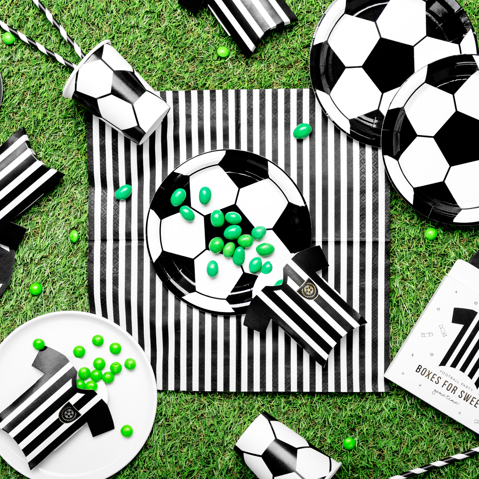 Soccer Jersey Treat Boxes 6ct | The Party Darling