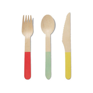 Tricolor Wooden Cutlery Service for 10 | The Party Darling