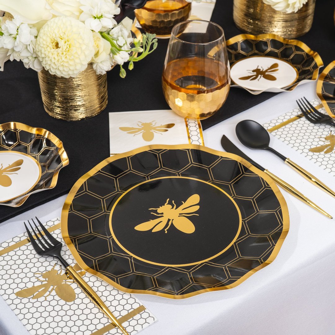 Honeybee Wavy Dinner Plates 8ct | The Party Darling